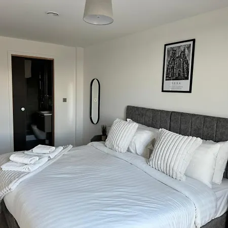 York Minster Icona 250 Free Parking & Gym Apartment Exterior photo