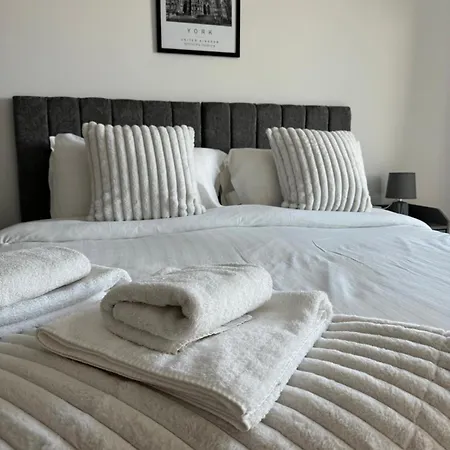 York Minster Icona 250 Free Parking & Gym Apartment Exterior photo